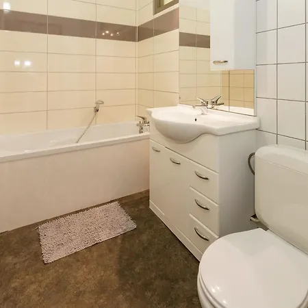 펜션 Appealing In Malm Dy With Indoor Pool